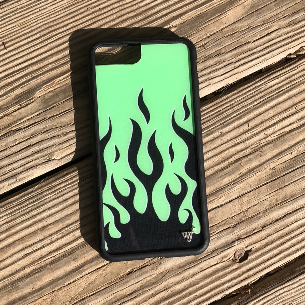 iPhone 8 Plus wildflower case